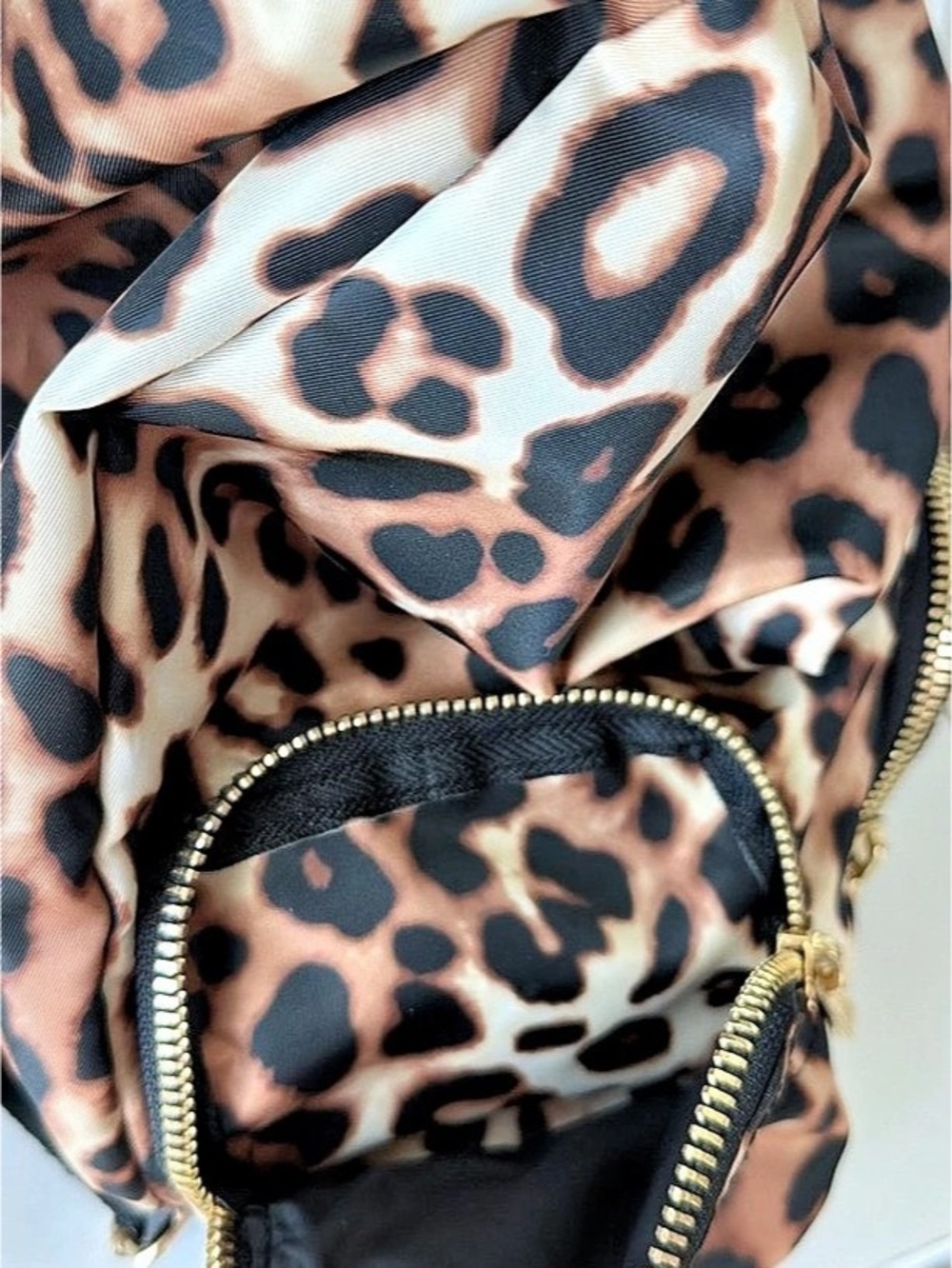 PINK Leopard Print Drawstring Backpack - Picture 8 of 10